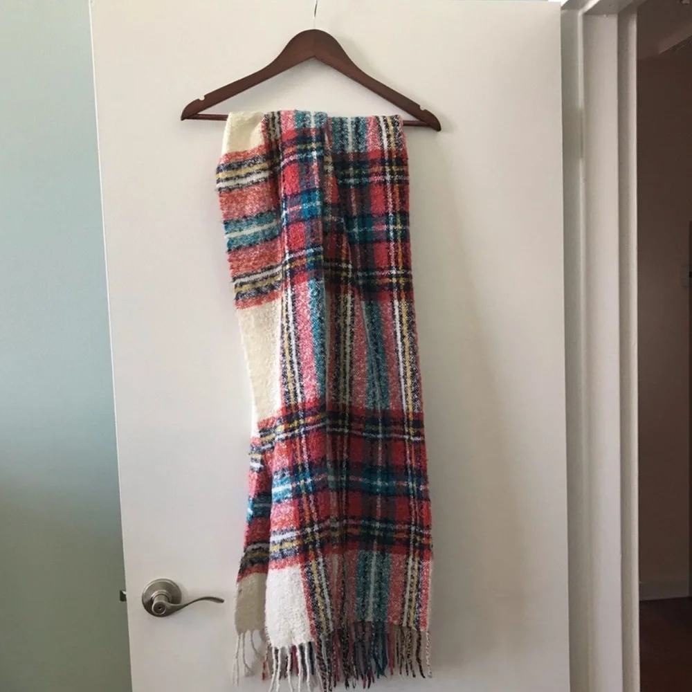 American Eagle chenille tartan plaid blanket scarf wrap with fringe